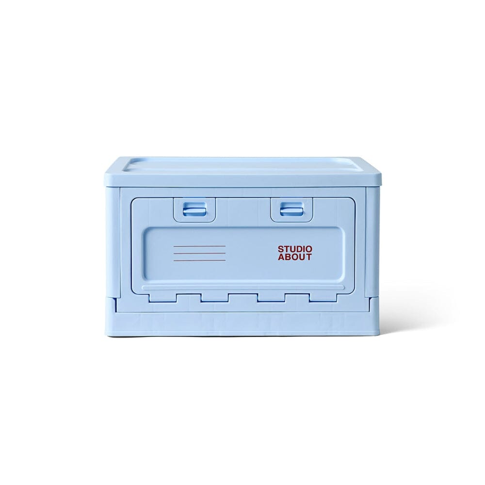 Box "medium" Studio About