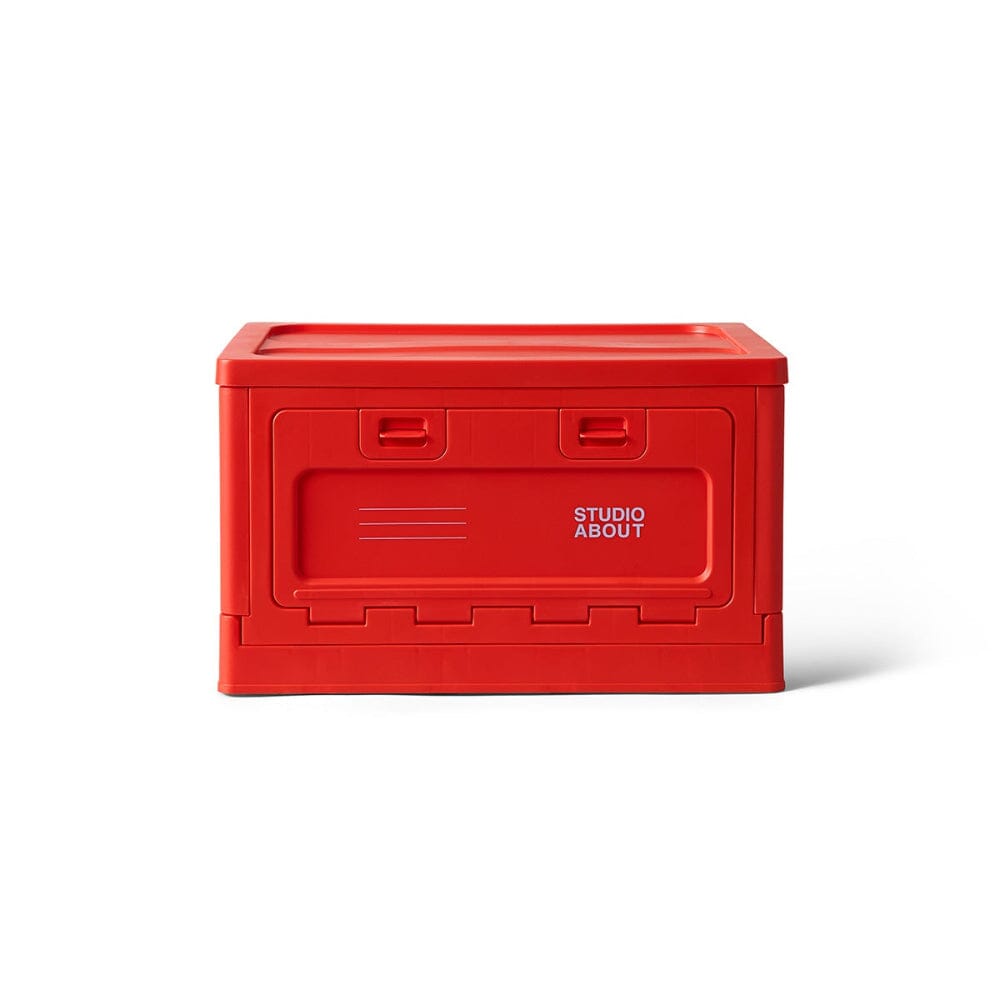 Box "medium" Studio About