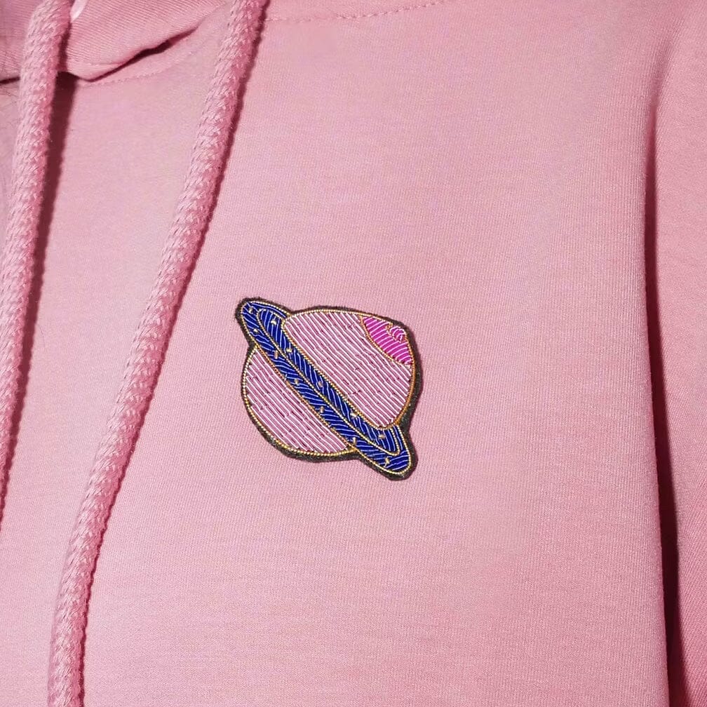 Brosche "Boobs Planet" Pin Halfbird