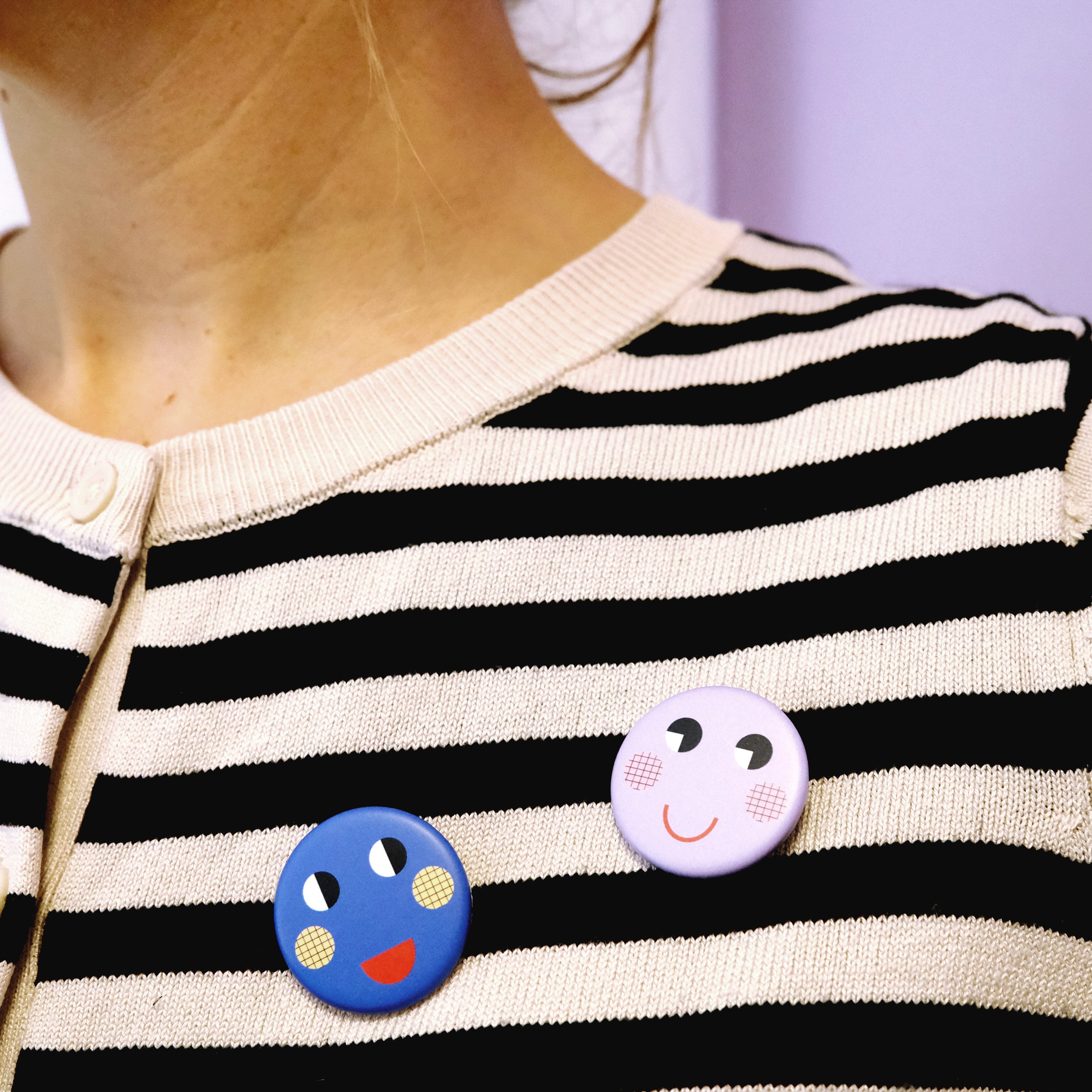 Button "Smiley Face Lila" Button Matsch mit Sahne