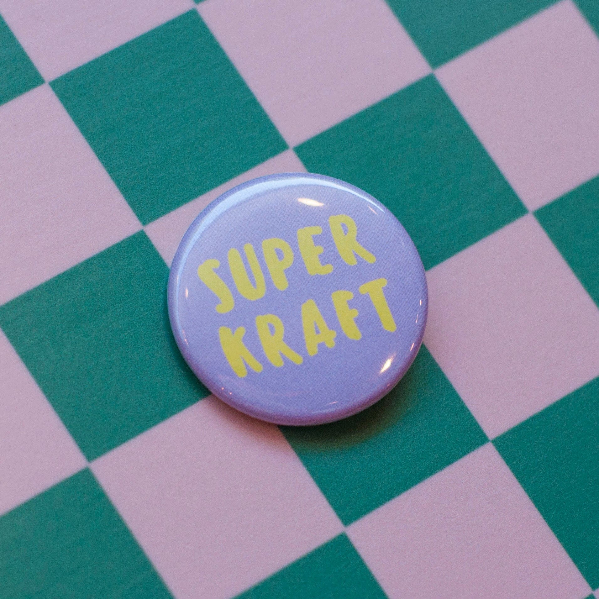 Button "Superkraft" Button Framboise und Ketchup Flieder