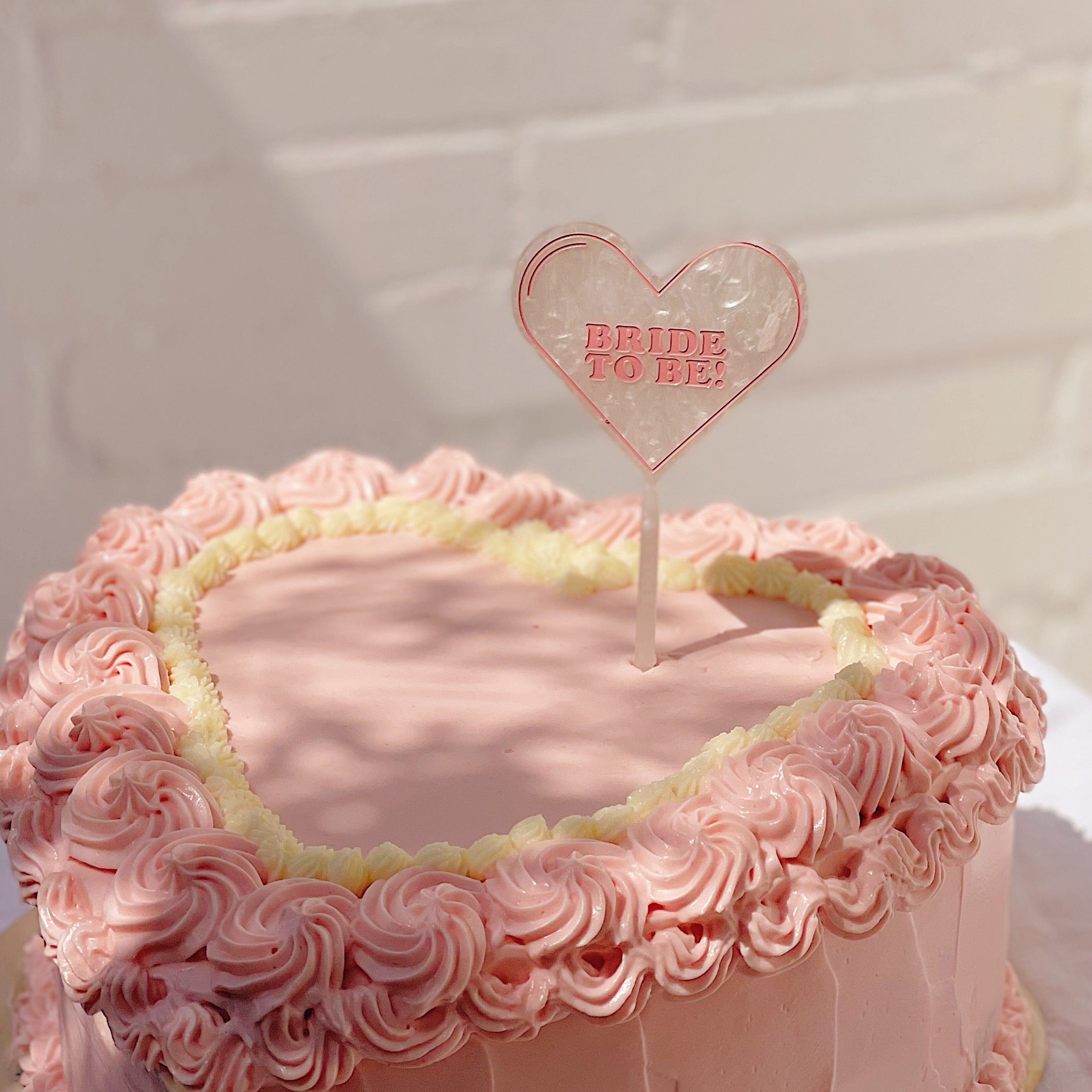 Cake Topper "Bride to be" Cake Topper hello love 