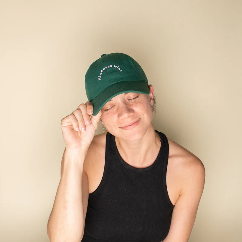 Cap Kindness „Dunkelgrün" Cap popeia
