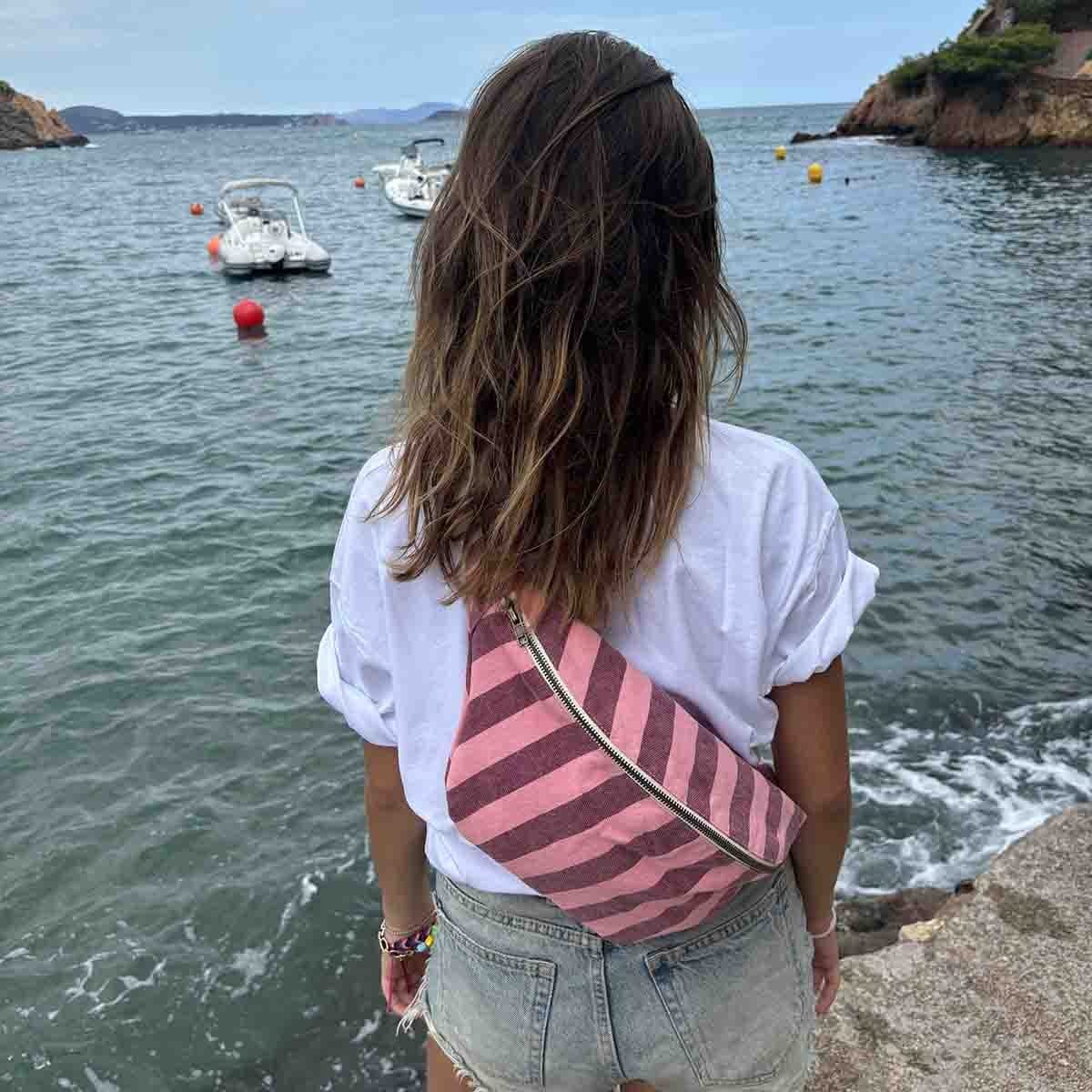 Fanny Pack "Streifen" Bauchtaschen Rose in April
