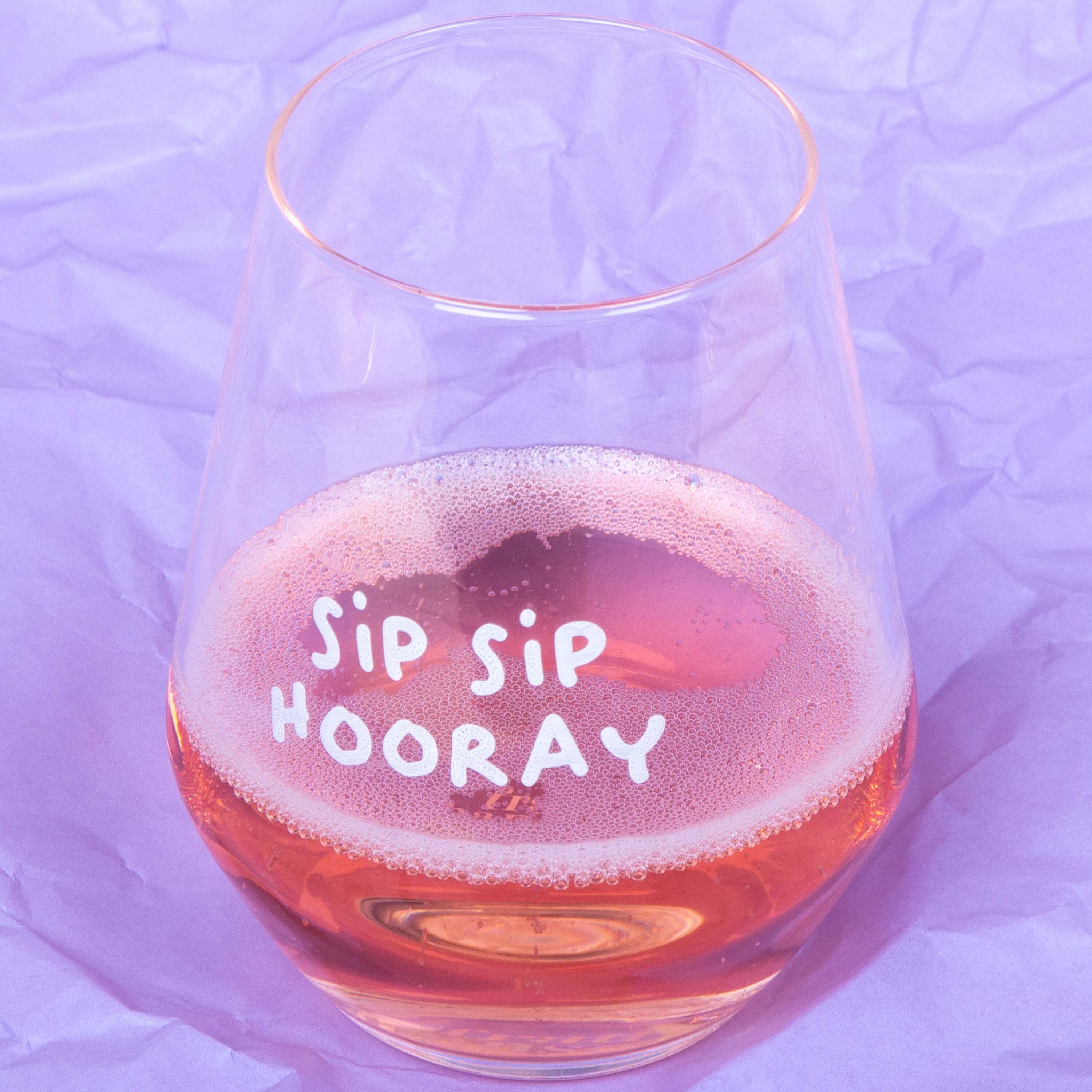 Glas "Sip Hooray" Weinglas Frau Hansen