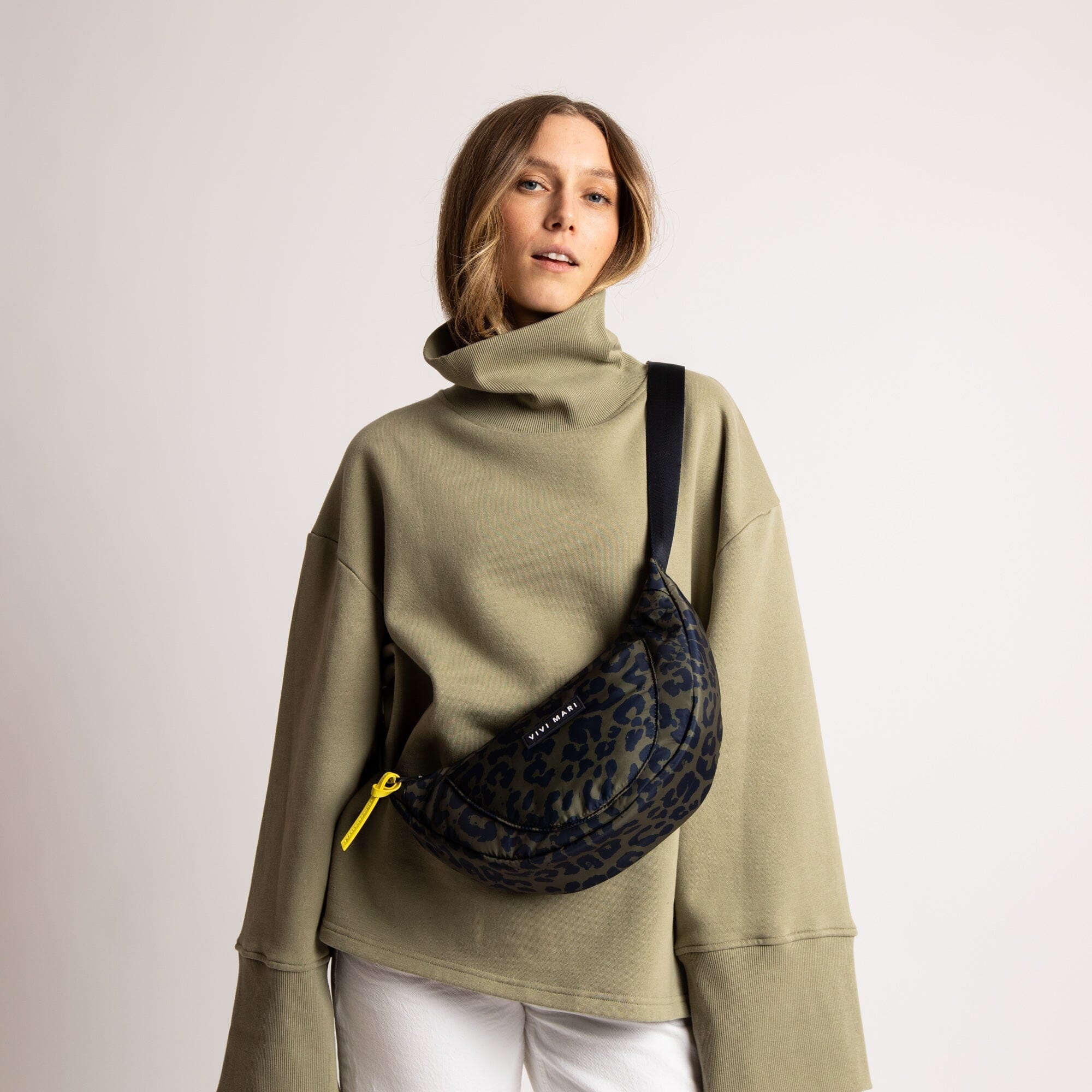 Hip Bag "Padded Medium" Handtaschen, Geldbörsen & Etuis Vivi Mari