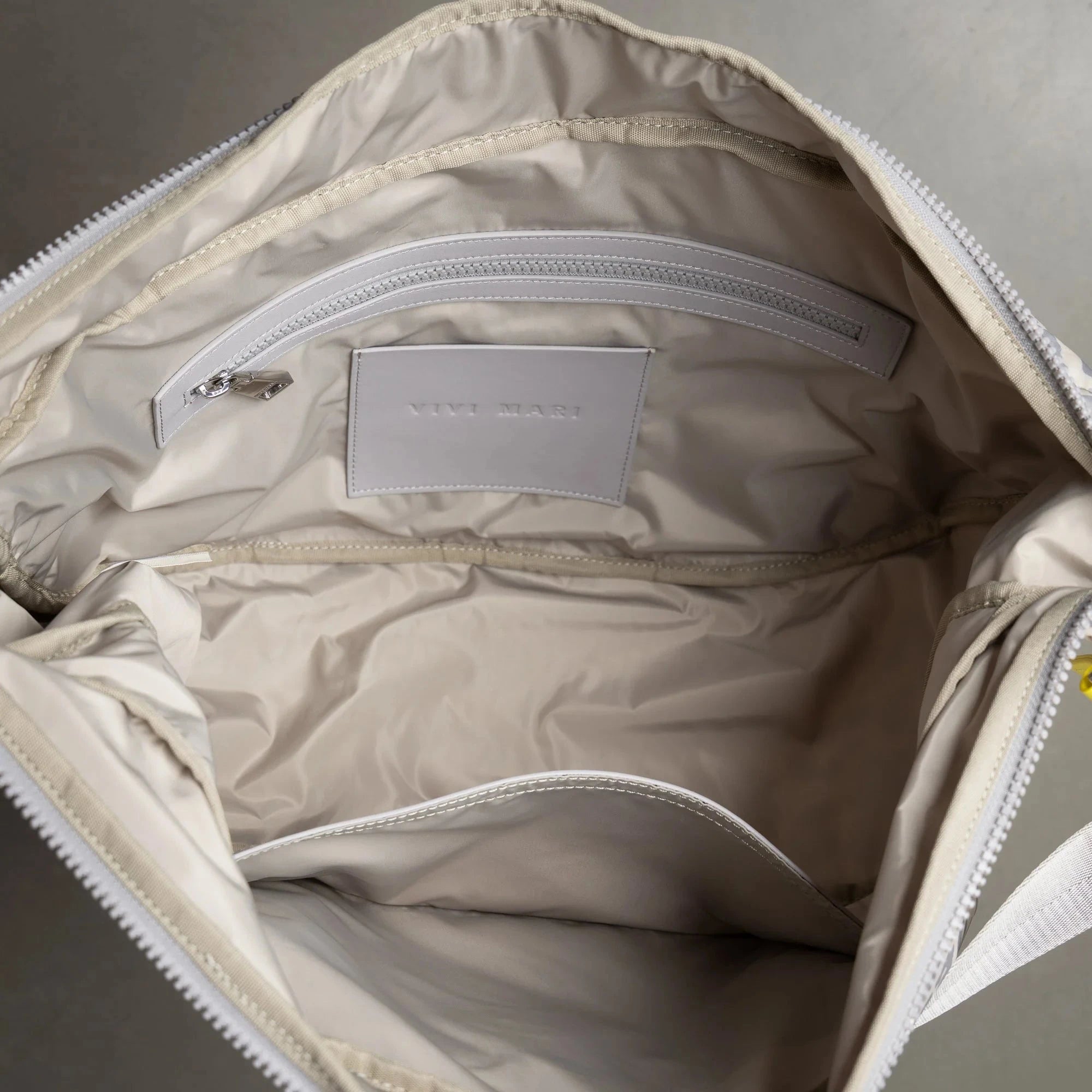 Hip Bag "Padded Oversized" Handtaschen, Geldbörsen & Etuis Vivi Mari