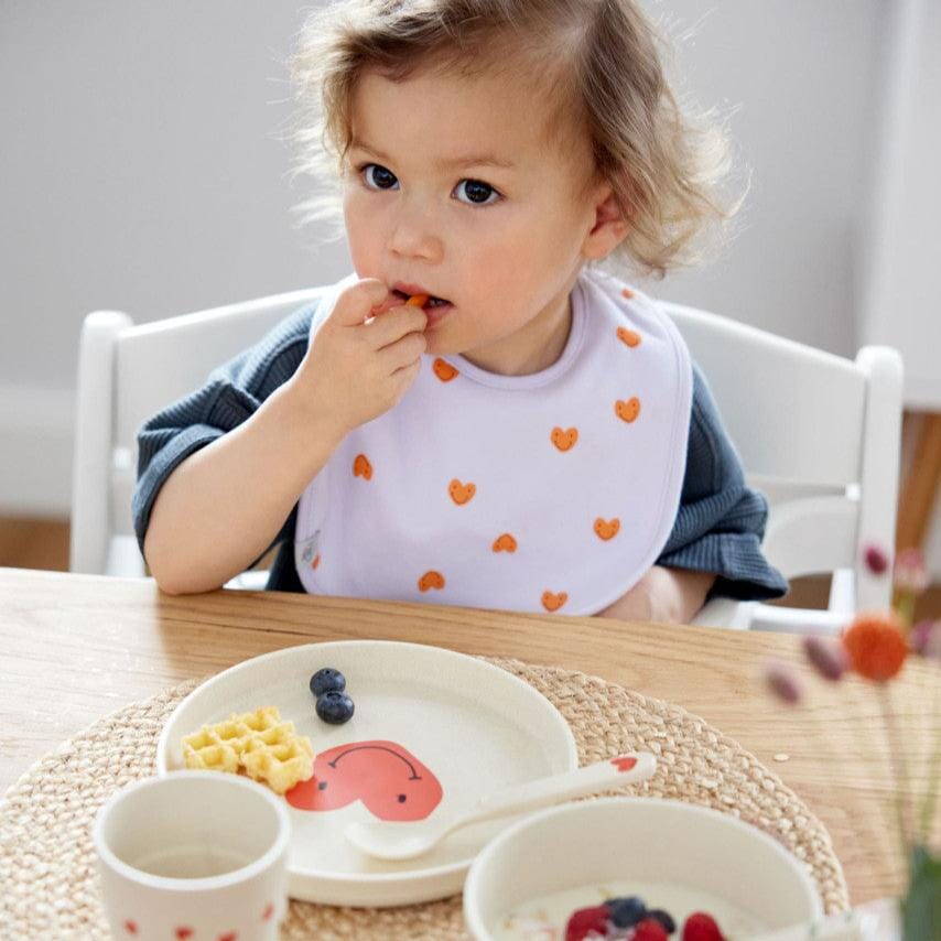 Kinderteller Becher Lässig