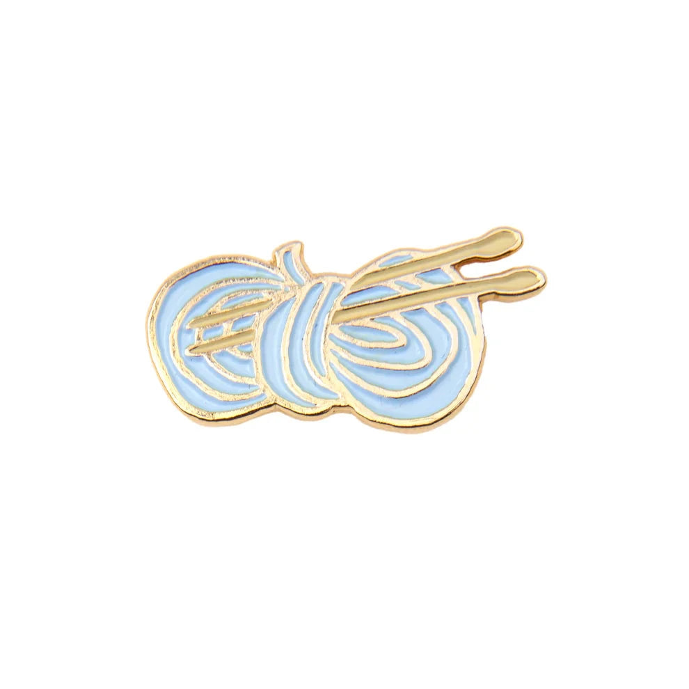 Pin "Strickzeug" Pin Coucou Suzette