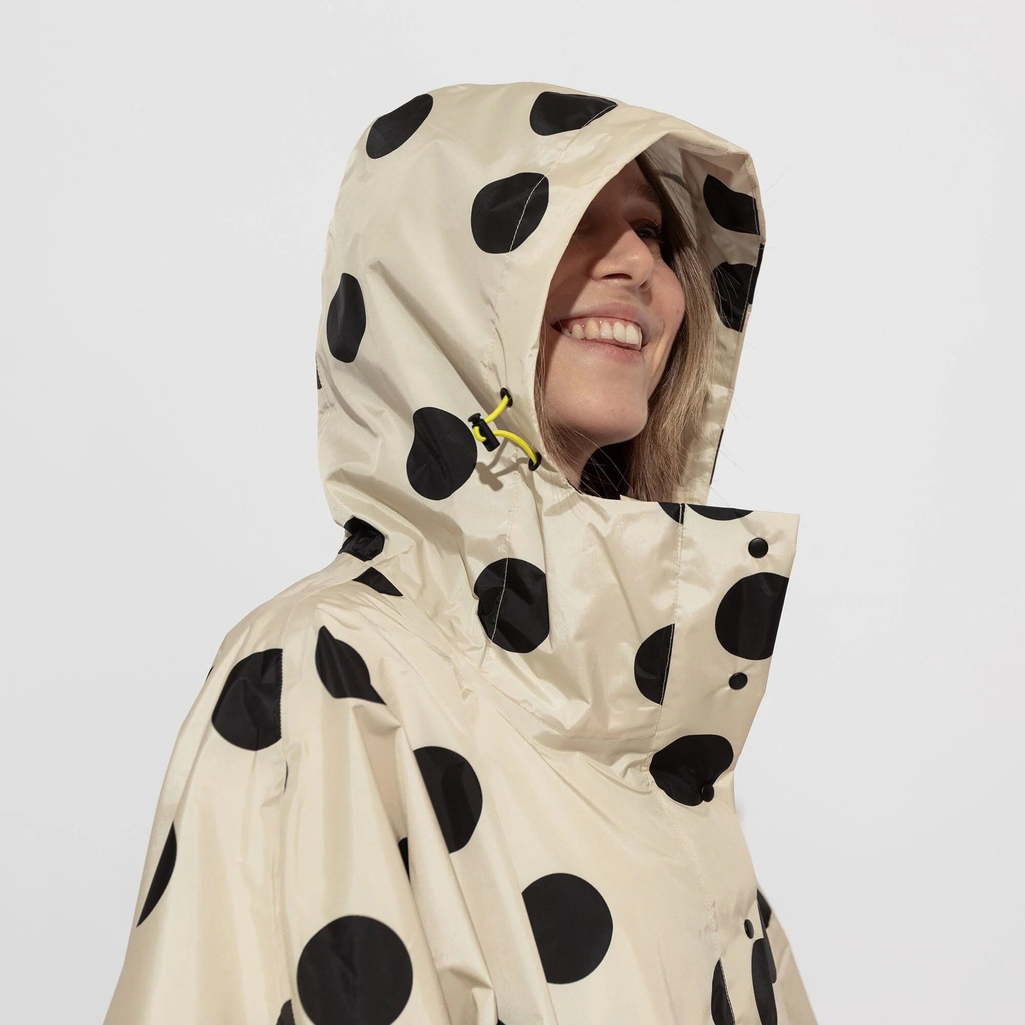 Regencape Poncho "Dots" Bekleidung & Accessoires Vivi Mari dots black/sand