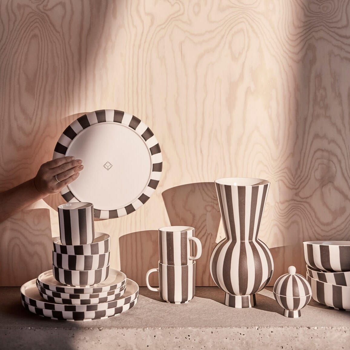 Schale Toppu Groß "Black/White" Schale OYOY living design