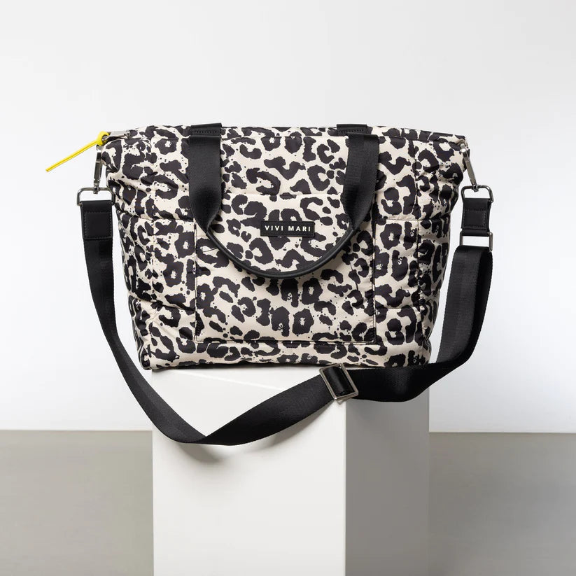 Tote Bag "Padded Medium" Handtaschen, Geldbörsen & Etuis Vivi Mari leo splashes black/sand