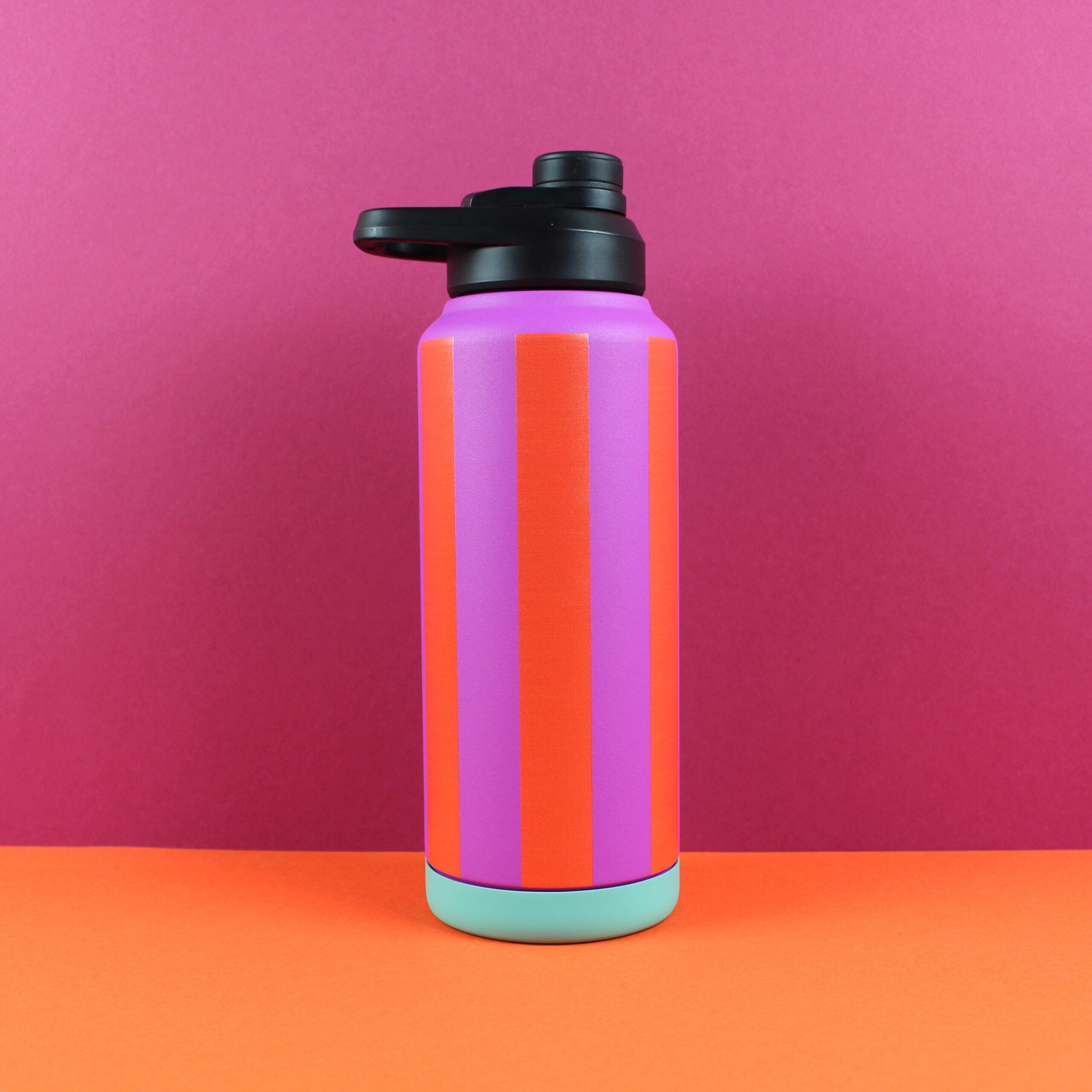 Trinkflasche 1000 ml "Stripes" Trinkflasche ava&yves Lila/Rot