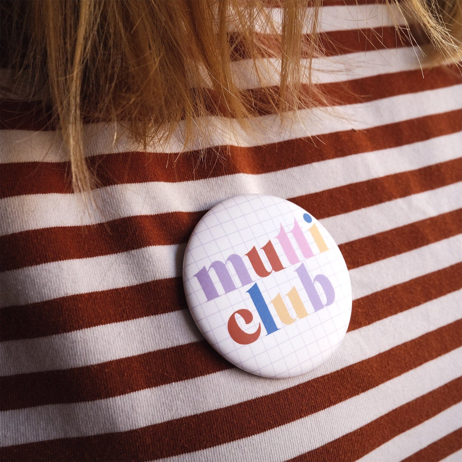 Button "MUTTICLUB" Button Matsch mit Sahne