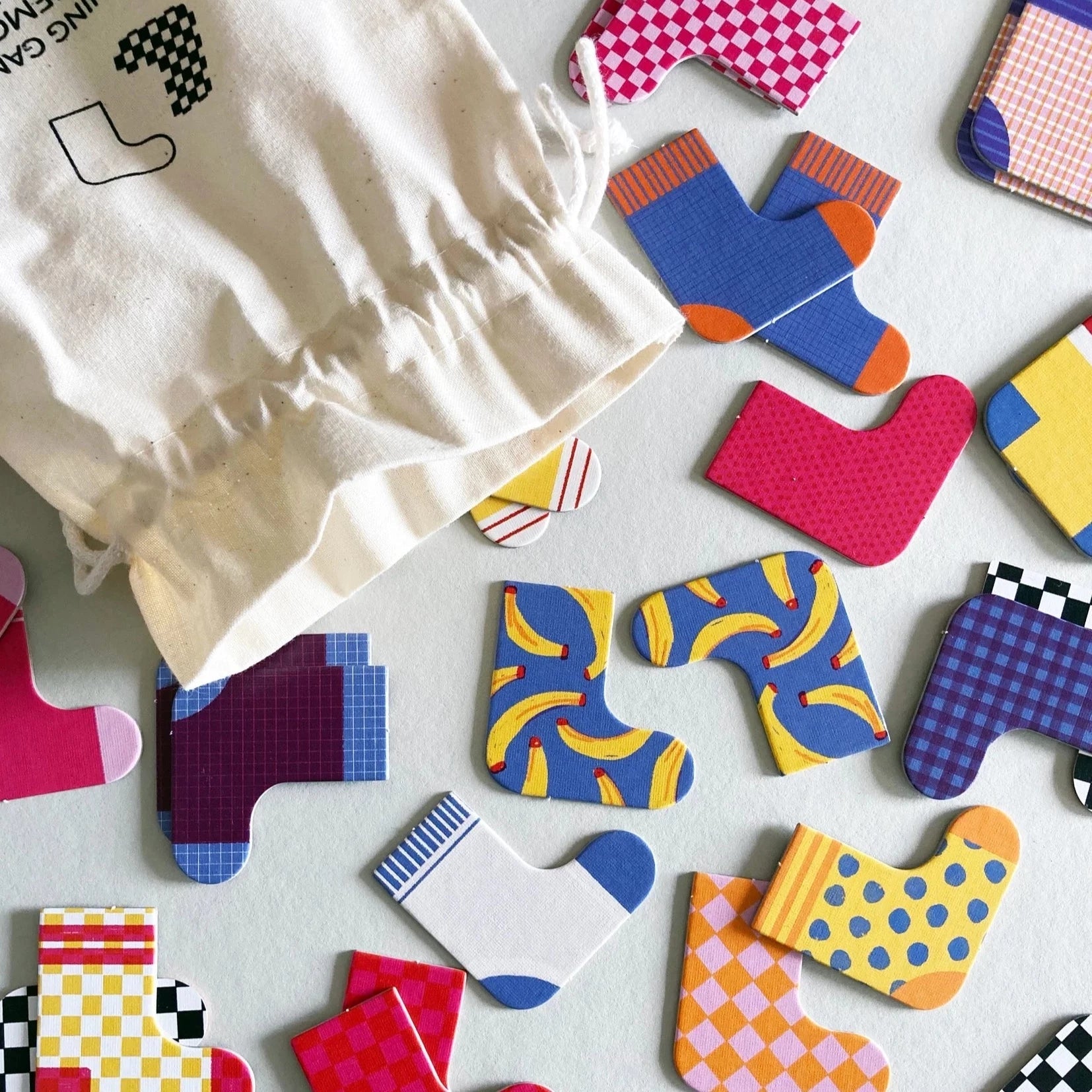 Memory Spiel "Socken" Memory Spiel jungwiealt