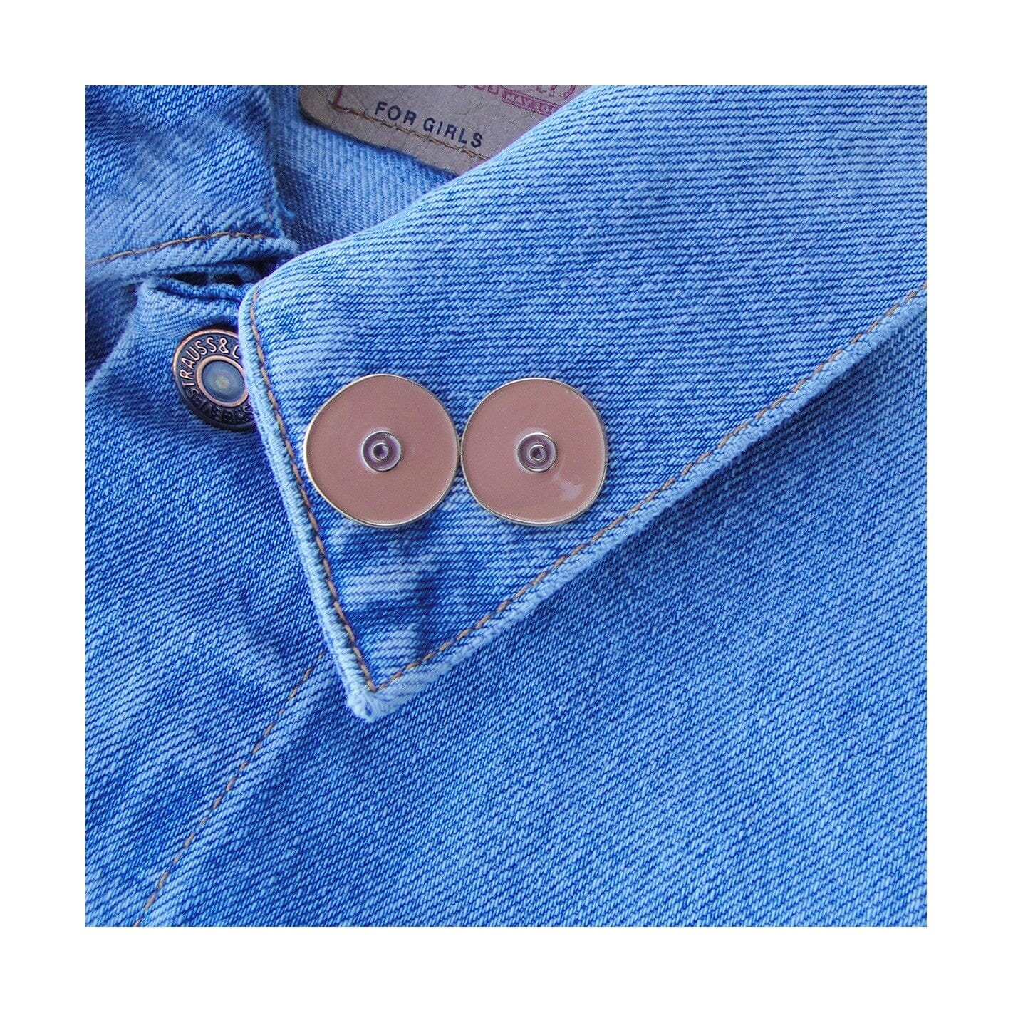 Pin "BOOBS" Coucou Suzette
