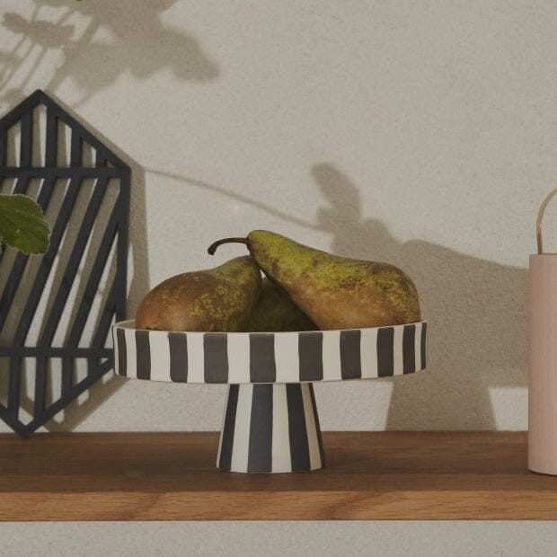 Tortenständer Toppu Tray "Black/White" Tortenständer OYOY living design