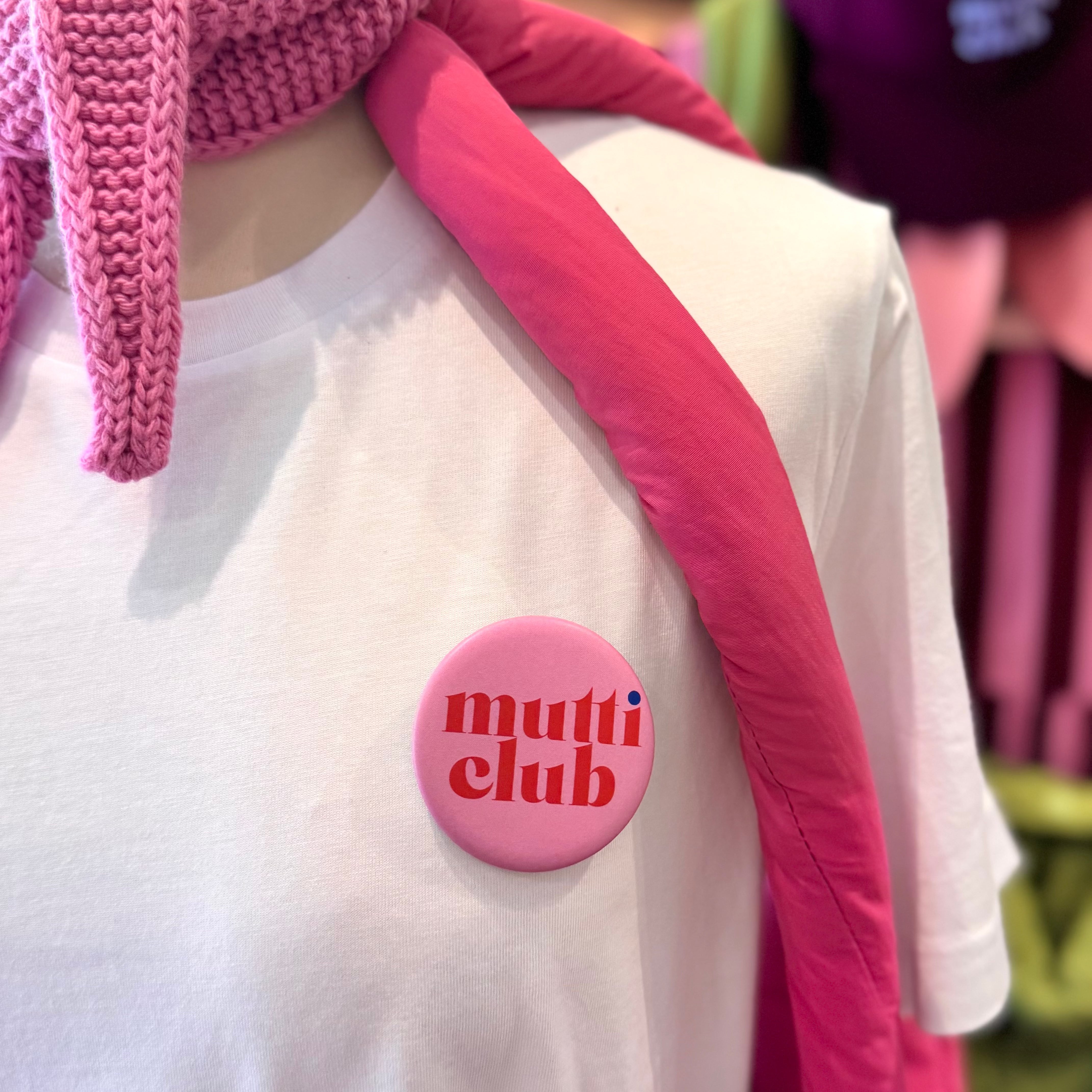 Button "MUTTICLUB" Button Matsch mit Sahne 