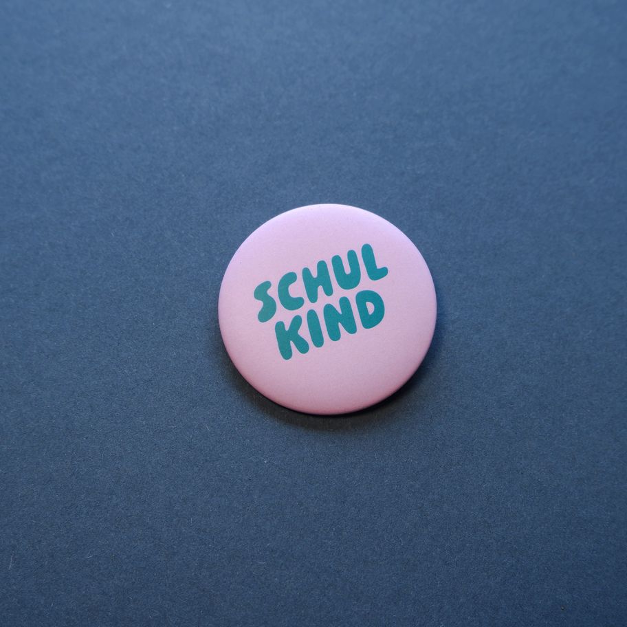 Button "Schulkind" Button tinyday flieder 