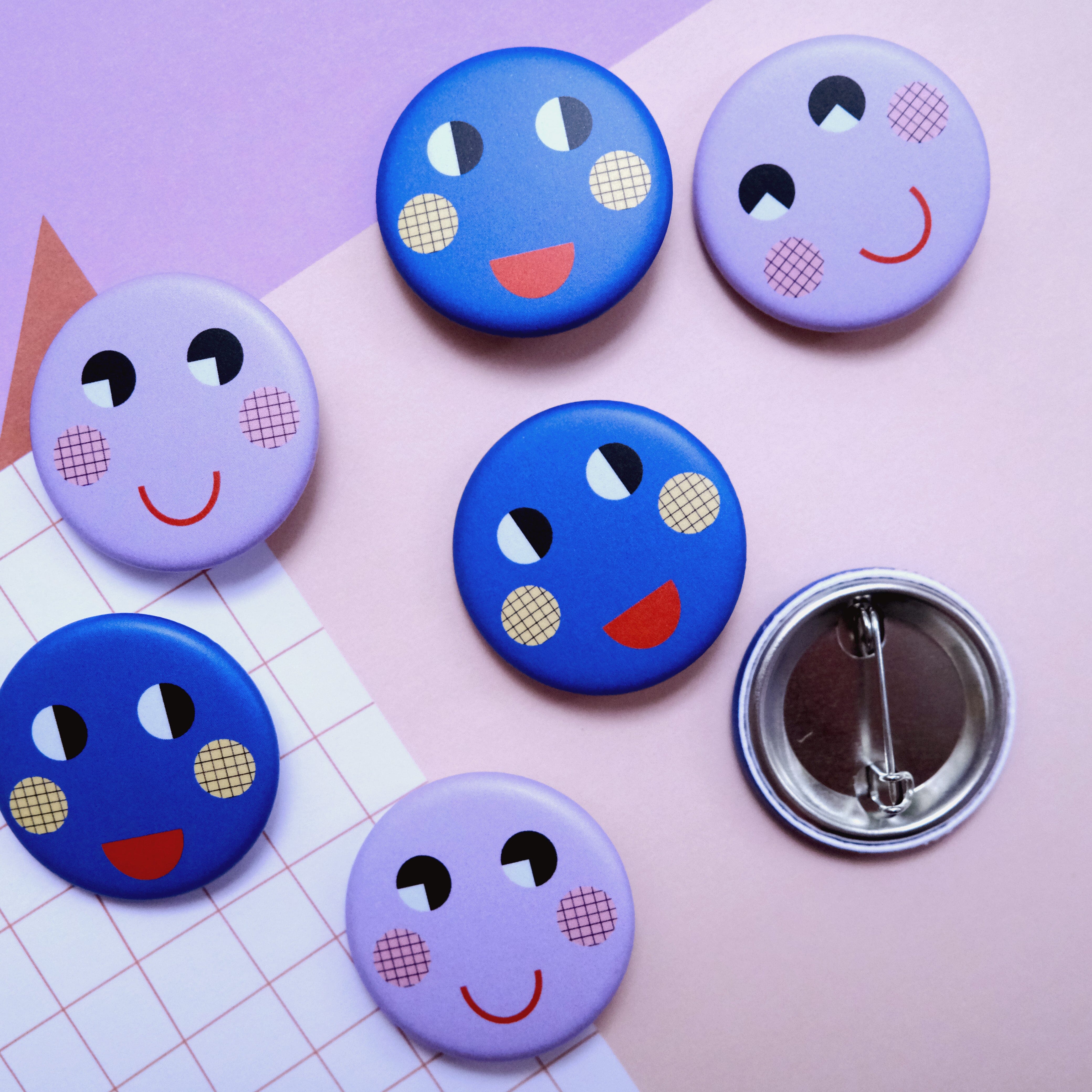 Button "Smiley Face Blau" Button Matsch mit Sahne 