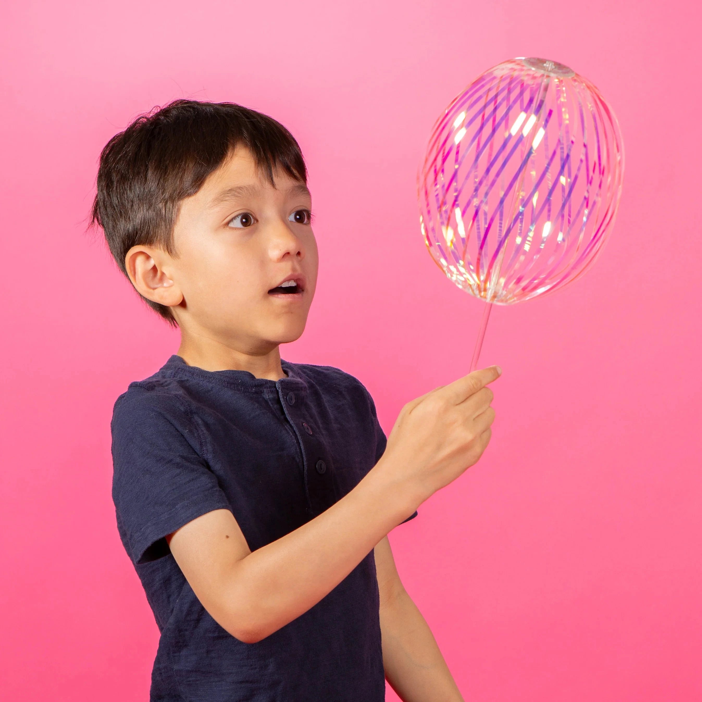 Fingerspiel "Large Rainbow Twirler" KIKKERLAND 