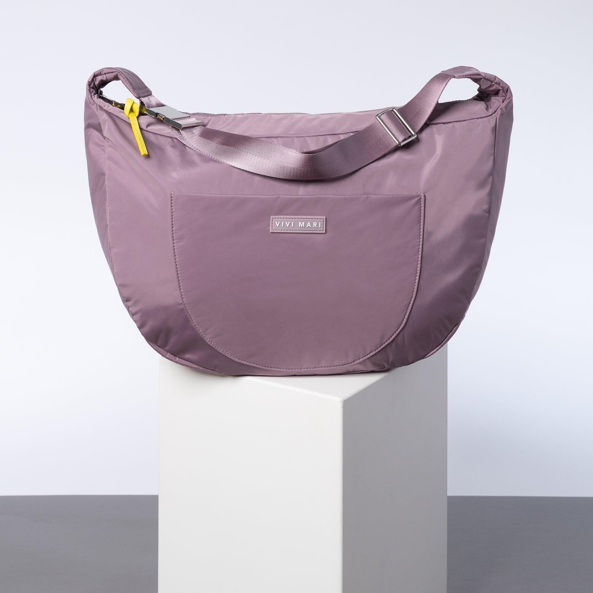 Hip Bag "Padded Oversized" Handtaschen, Geldbörsen & Etuis Vivi Mari ash plum 
