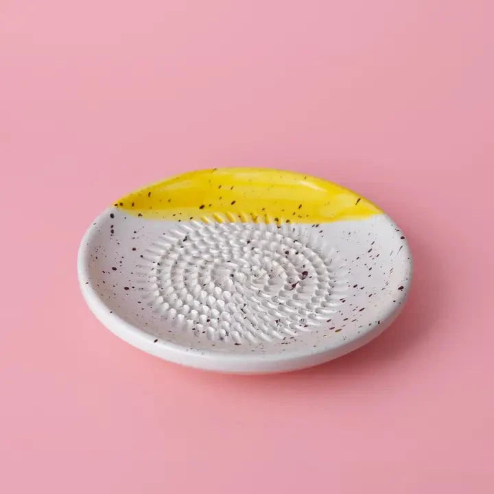 Kleine Keramikreibeplatte "Granit gelb" Teller Alfar Tierra Cocida 