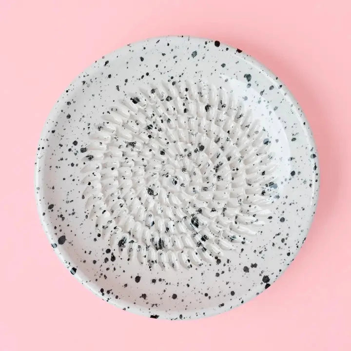 Kleine Keramikreibeplatte "Granit" Teller Alfar Tierra Cocida 