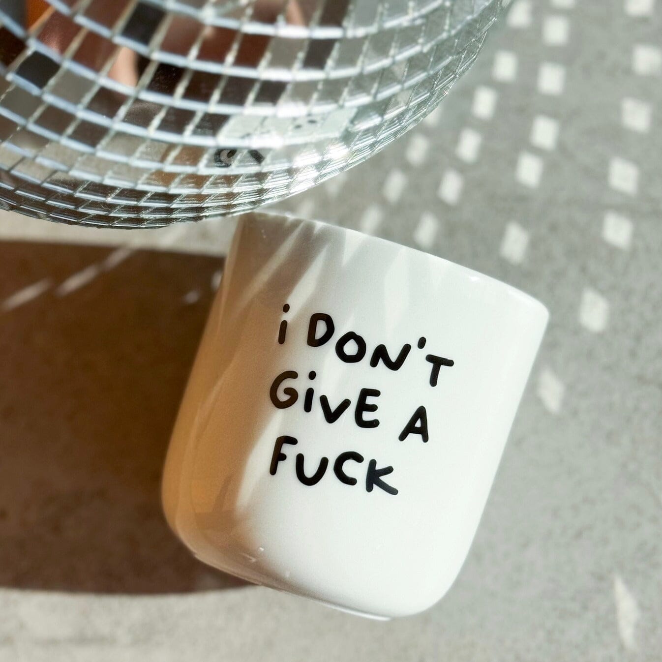 Porzellanbecher "I don't give a fuck" Caffeebecher Frau Hansen 