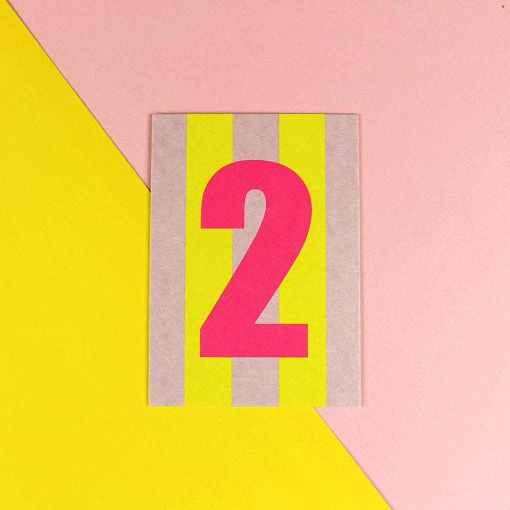 Postkarte Stripes "Zahl 2" Postkarte ava&yves Flieder/Gelb 