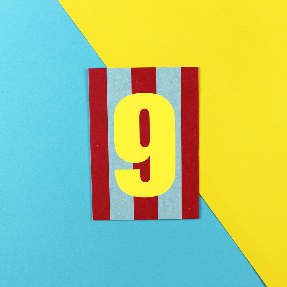 Postkarte Stripes "Zahl 9" Postkarte ava&yves Dunkelrot/Hellblau 