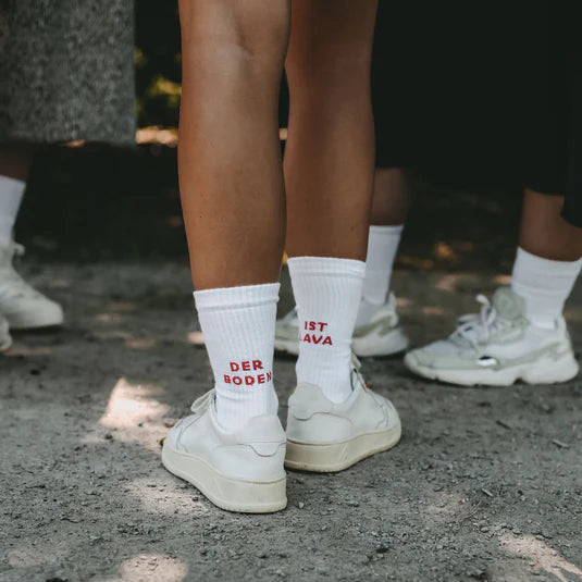 Socken "Der Boden ist Lava" Socken Eulenschnitt 