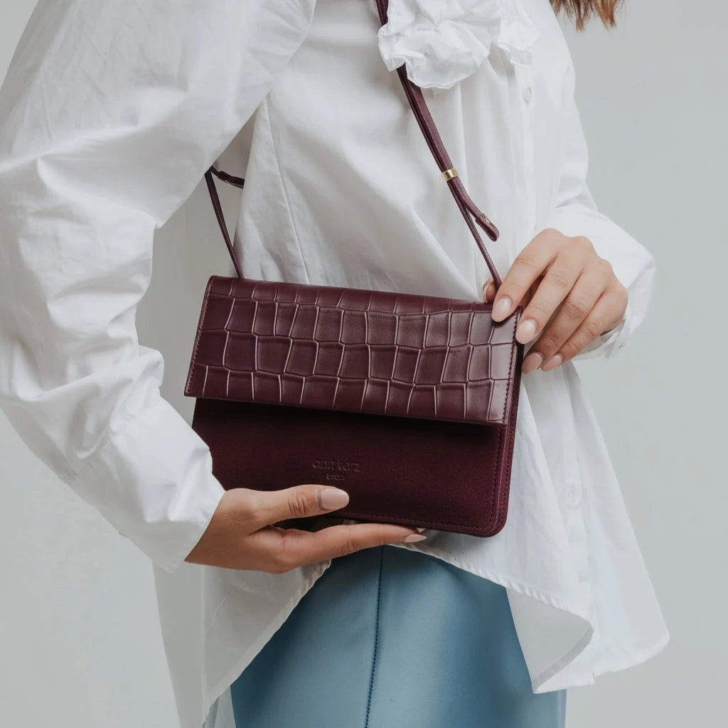 Tasche "Phone Bag Medium" Handtaschen, Geldbörsen & Etuis ann kurz 