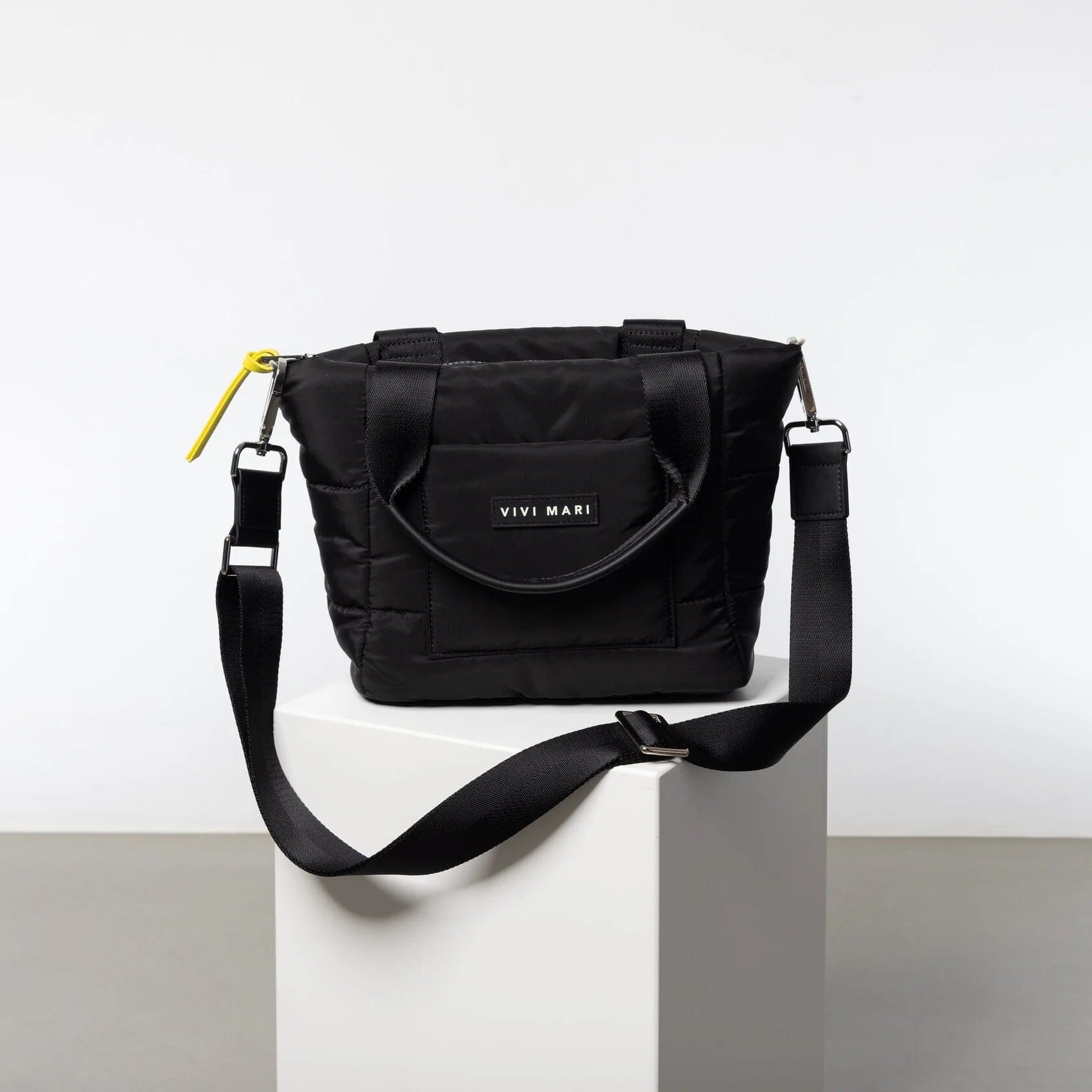 Tote Bag "Padded Small" Handtaschen, Geldbörsen & Etuis Vivi Mari black 