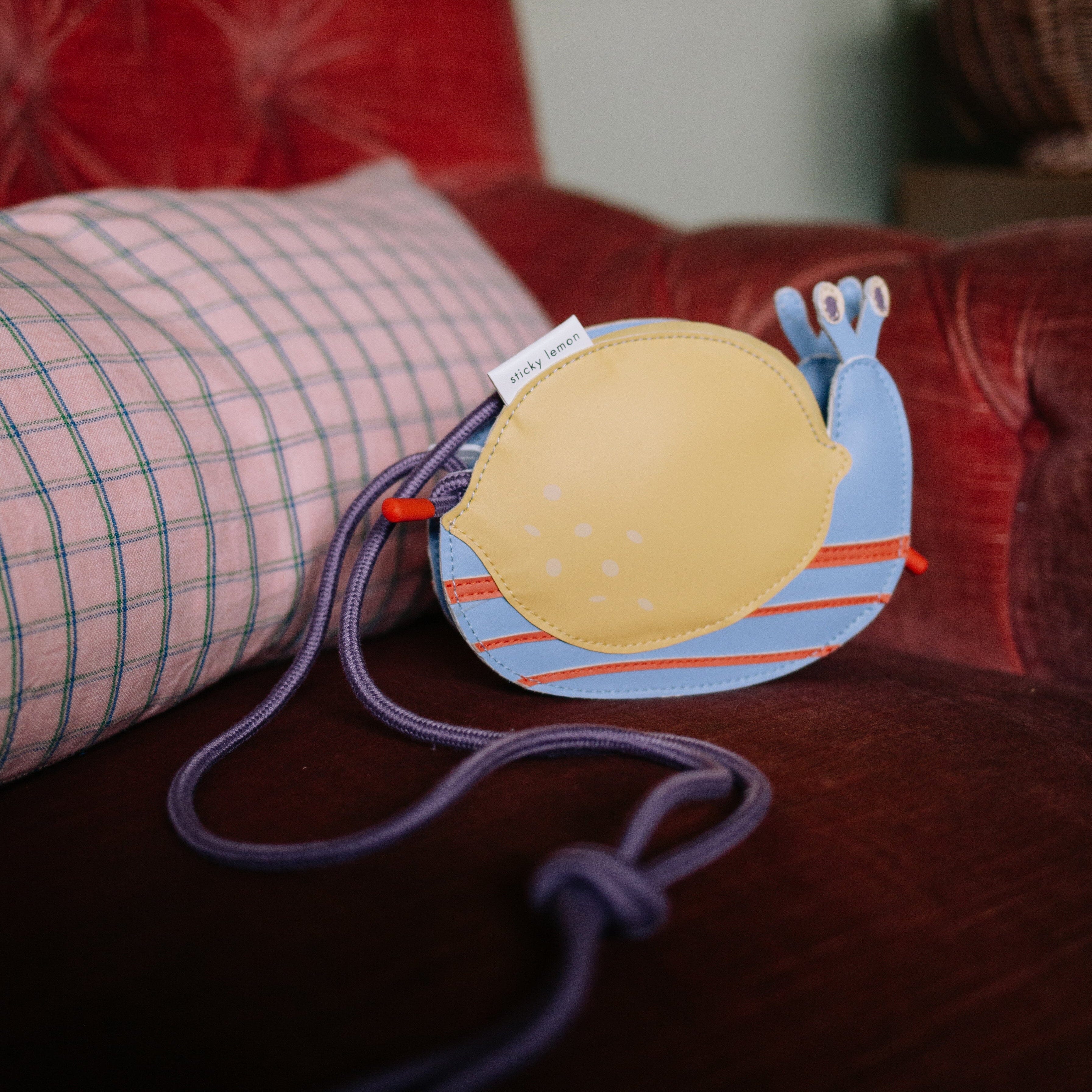 Wallet Bag "once upon a lemon tree - snail" Umhängetasche Sticky Lemon 