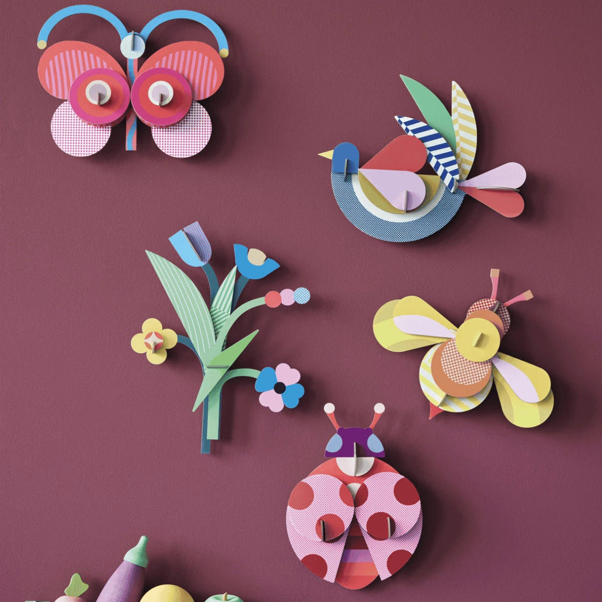 Wanddekoration "Candy Bee" Wanddekoration Studio Roof 